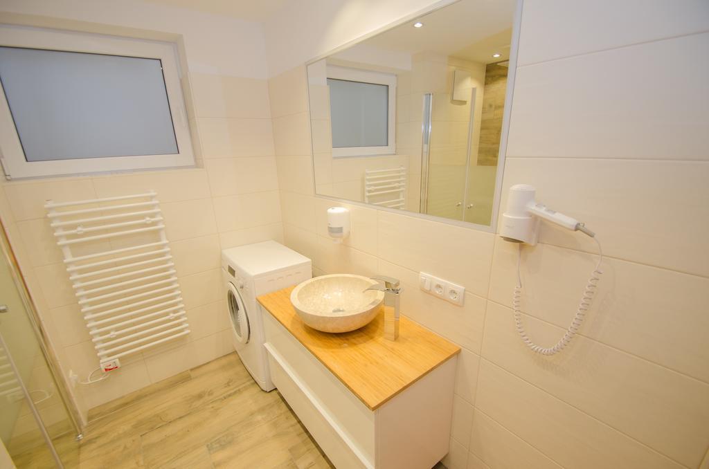 Appartementhaus Lake View By All In One Apartments Zell am See Extérieur photo