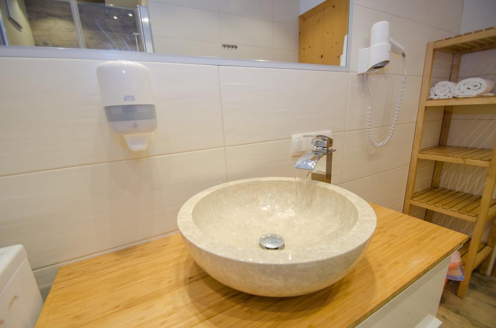 Appartementhaus Lake View By All In One Apartments Zell am See Extérieur photo
